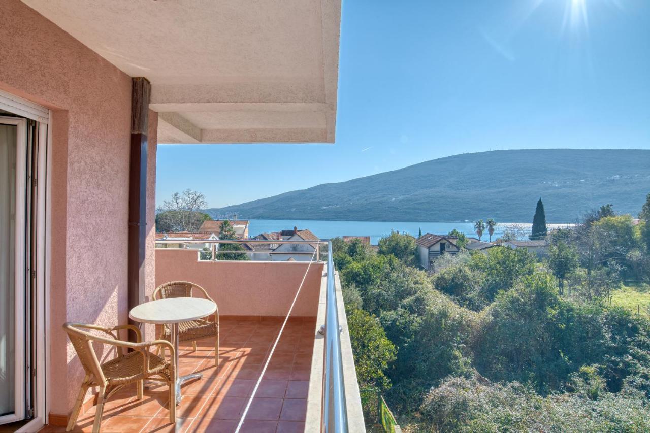 Garni Hotel Milica Херцег-Нови Экстерьер фото
