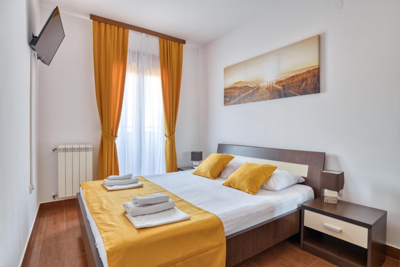 Garni Hotel Milica Херцег-Нови Экстерьер фото